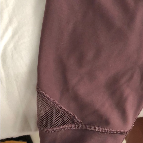 Lululemon mesh leggings - Picture 5 of 6